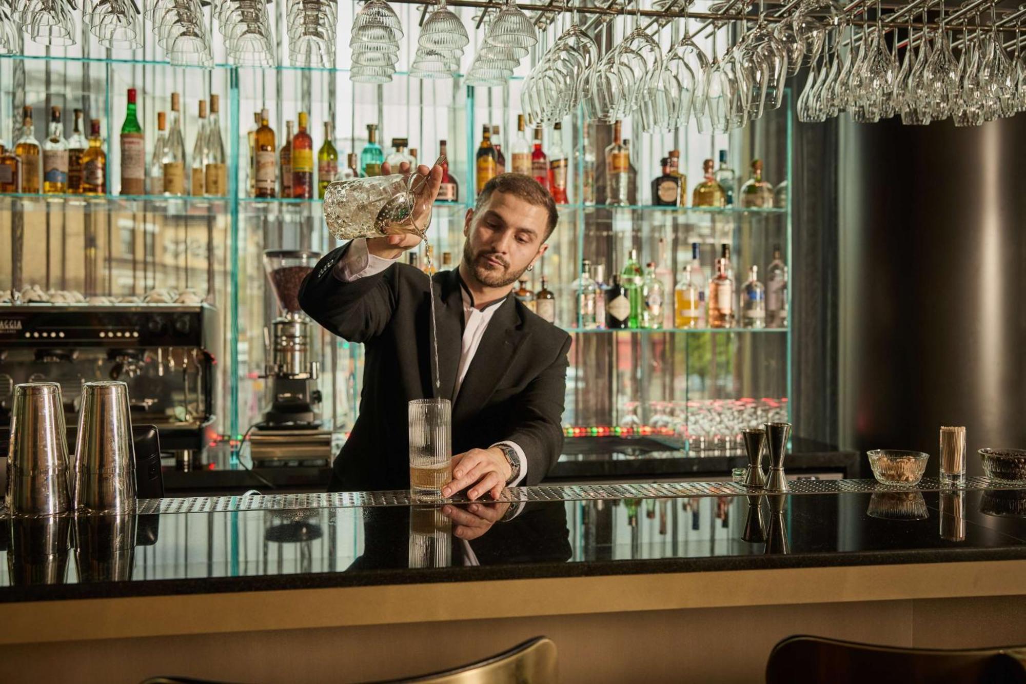 Art'Otel London Hoxton, Powered By Radisson Hotels Exterior foto